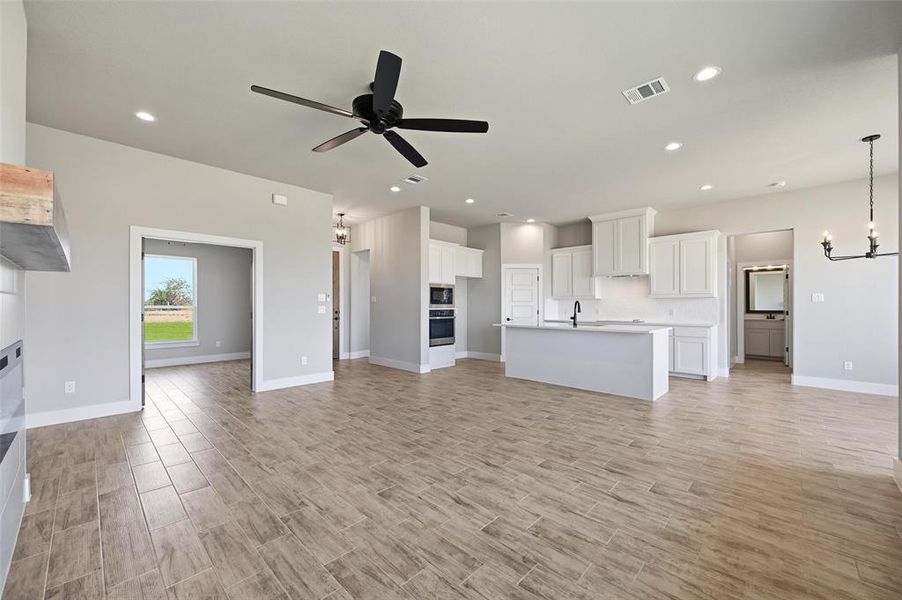 Spacious, unfurnished interior of a new home in Whispering Winds, Reno (Image 22).