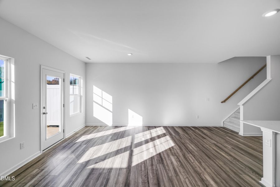 SUN_LawsonTownes_Pic_Cameron_Great_3of5