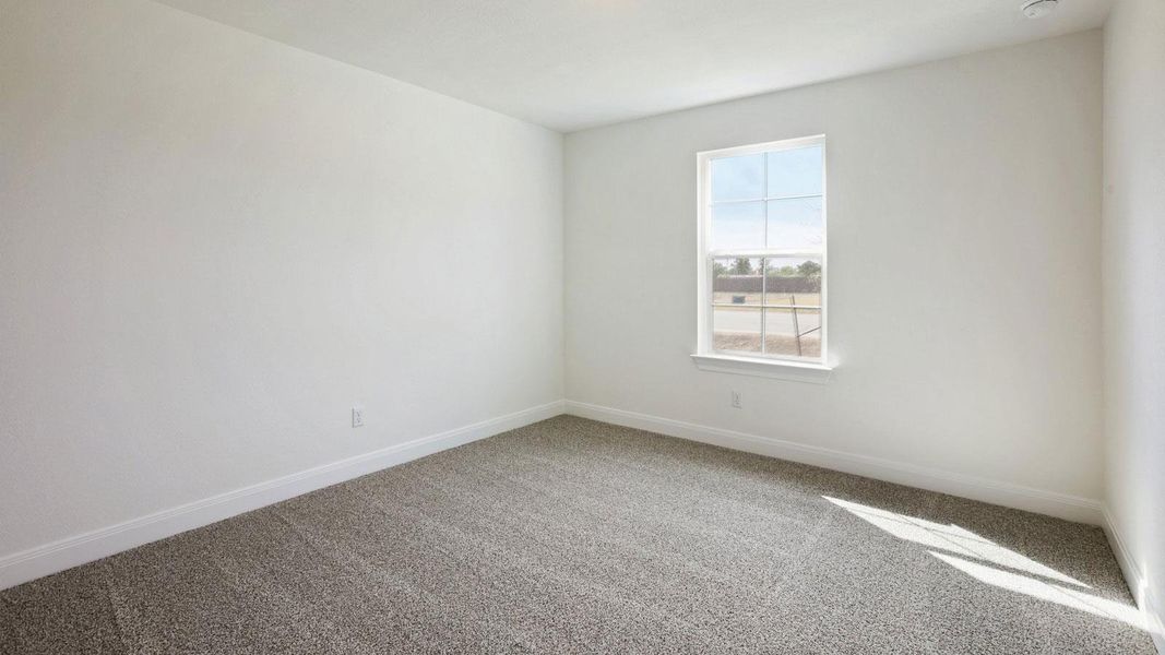 Spacious, unfurnished interior of a new home in Railhead, Cedar Creek (Image 17).