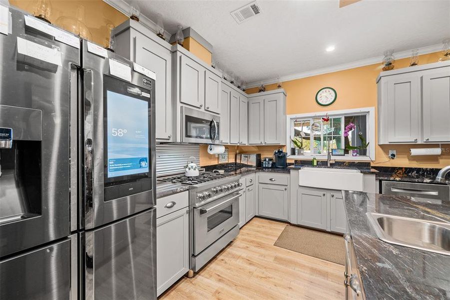 Furnished interior view inside a new home in , Alachua (Image 13). Furnished interior view inside a new home in , Alachua (Image 13).