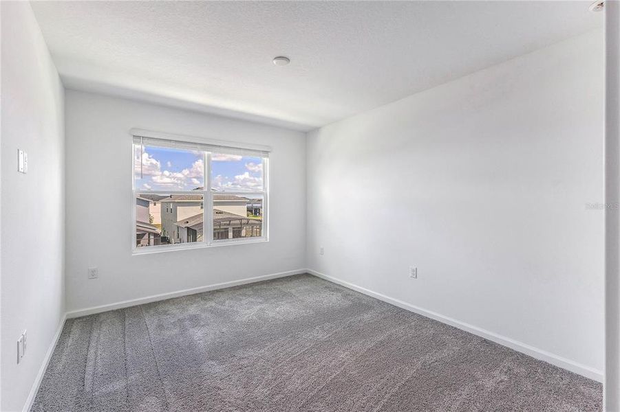 Spacious, unfurnished interior of a new home in , Kissimmee (Image 20).