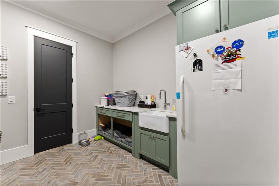 Furnished interior view inside a new home in , Jefferson (Image 58).