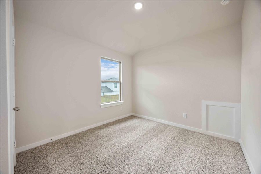 Spacious, unfurnished interior of a new home in The Villages at Westpointe, Dayton (Image 15).