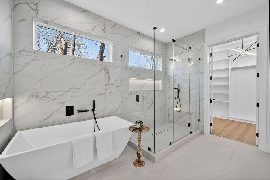 Furnished interior view inside a new home in , Dallas (Image 28).