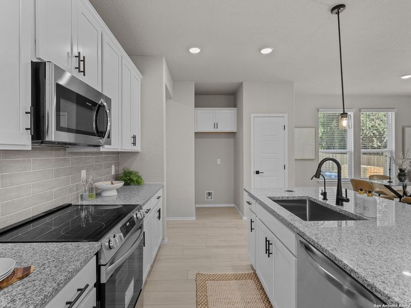 Furnished interior view inside a new home in Cedar Heights, San Antonio (Image 10). Furnished interior view inside a new home in Cedar Heights, San Antonio (Image 10).