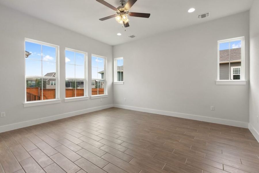 Representative unfurnished interior of a home built from the Eldorado by Pacesetter Homes in Easton Park, Austin (Image 22). Representative unfurnished interior of a home built from the Eldorado by Pacesetter Homes in Easton Park, Austin (Image 22).