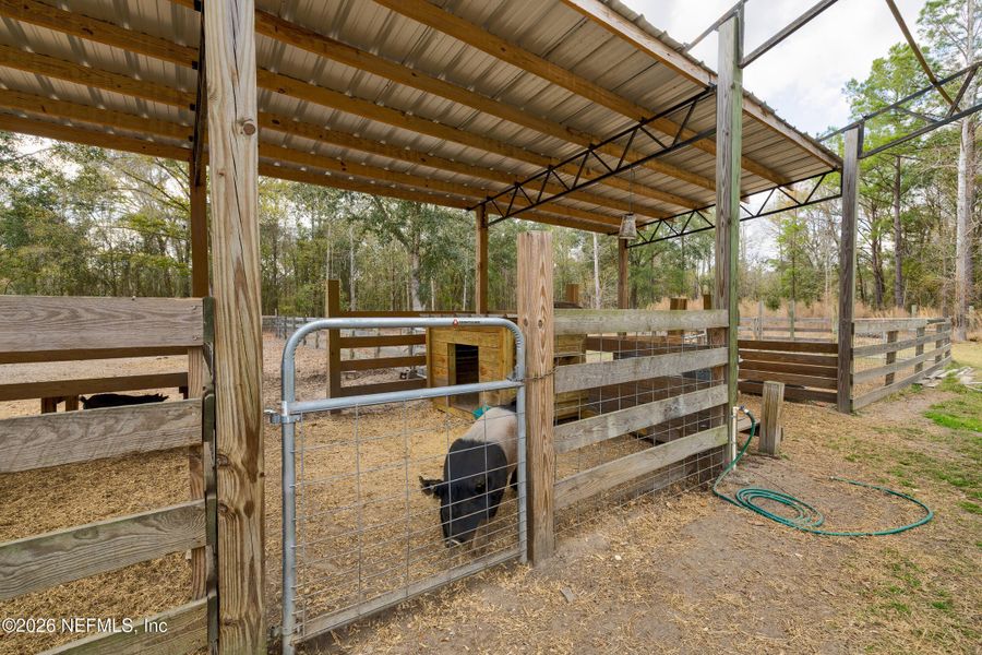 Community amenities in , Jacksonville (Image 62).