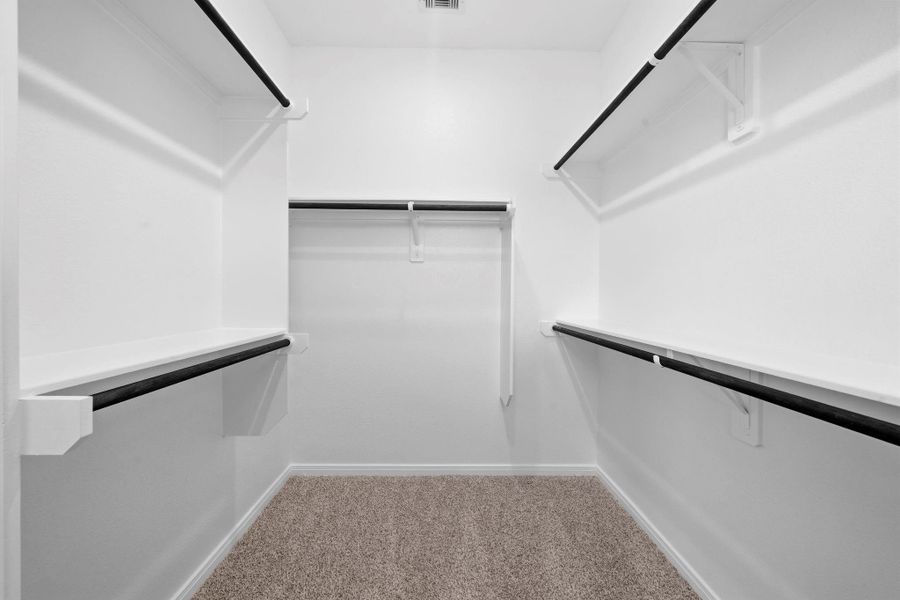 Spacious, unfurnished interior of a new home in Woodforest, Montgomery (Image 16).