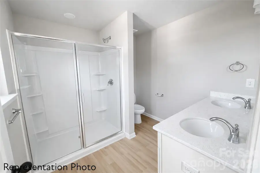 Image 22 of a home in .