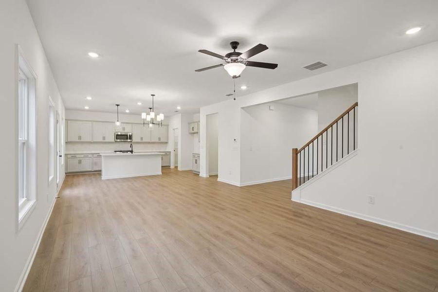 Spacious, unfurnished interior of a new home in Eastlyn Crossing, Flowery Branch (Image 15).