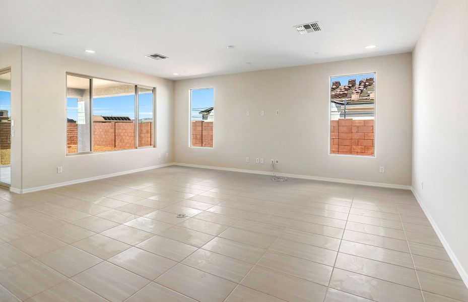 Spacious, unfurnished interior of a new home in Del Webb at Rocking K, Tucson (Image 24). Spacious, unfurnished interior of a new home in Del Webb at Rocking K, Tucson (Image 24).