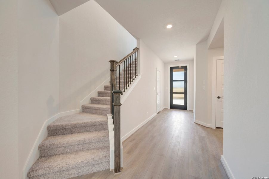 Spacious, unfurnished interior of a new home in Mayfair - Select Garden Series, New Braunfels (Image 15). Spacious, unfurnished interior of a new home in Mayfair - Select Garden Series, New Braunfels (Image 15).