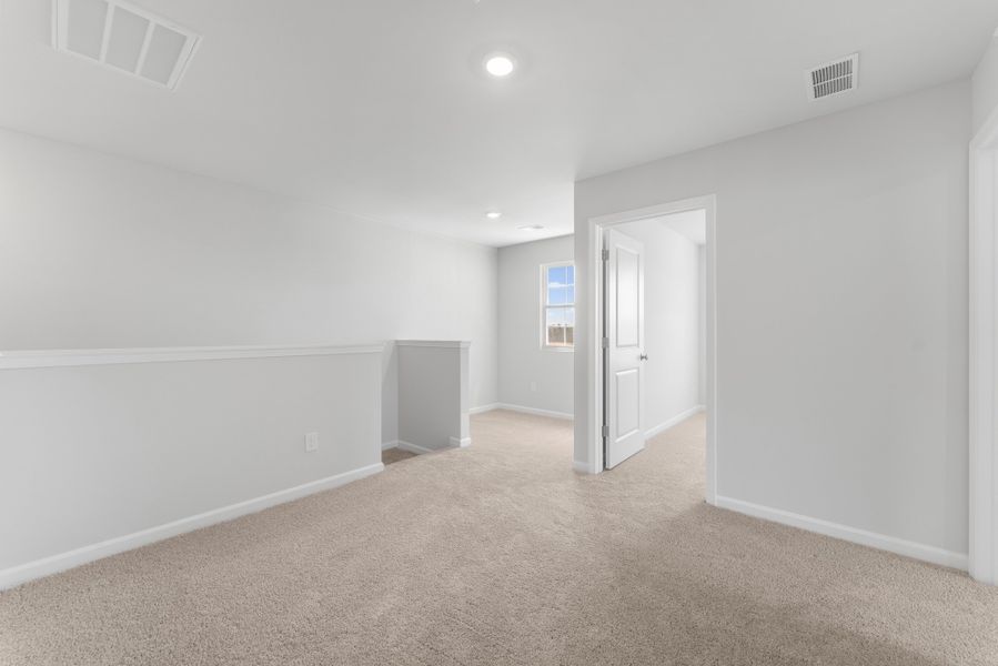 Spacious, unfurnished interior of a new home in Mayfair Village, Spartanburg (Image 19). Spacious, unfurnished interior of a new home in Mayfair Village, Spartanburg (Image 19).