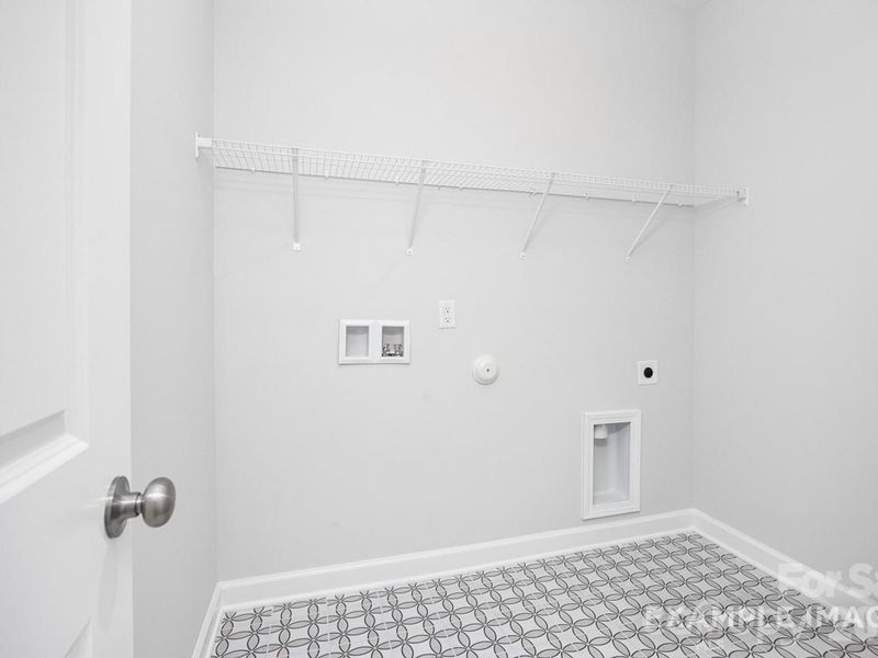 Spacious, unfurnished interior of a new home in Windgate, Mooresville (Image 20).