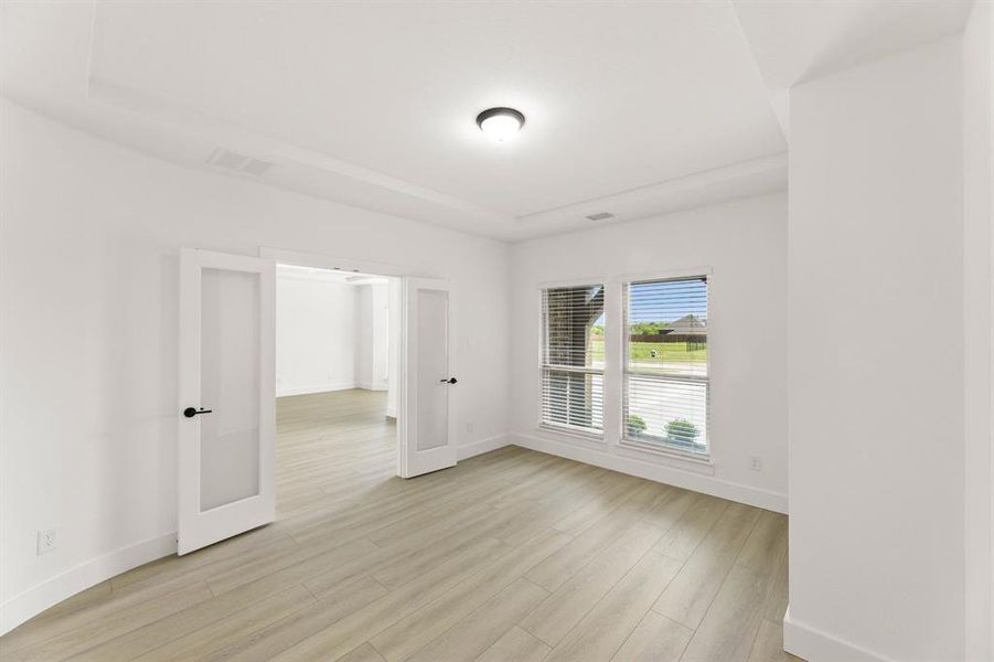 1115 Willow Lake-Study-1