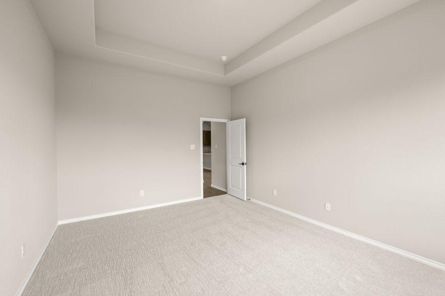 Spacious, unfurnished interior of a new home in Hunters Ridge, Crowley (Image 20).