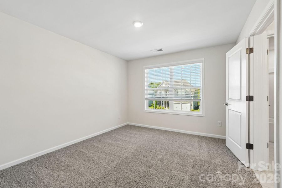Spacious, unfurnished interior of a new home in Sylvan Creek, Denver (Image 24). Spacious, unfurnished interior of a new home in Sylvan Creek, Denver (Image 24).