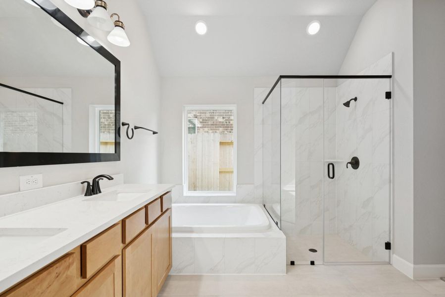 Furnished interior view inside a new home in Riceland 50’ Front Load Homesites, Mont Belvieu (Image 10). Furnished interior view inside a new home in Riceland 50’ Front Load Homesites, Mont Belvieu (Image 10).