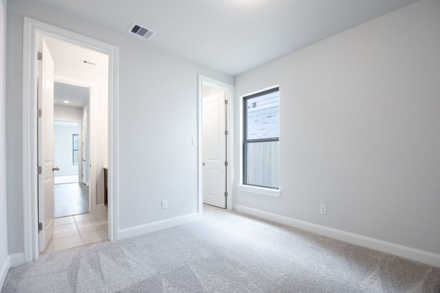 Representative unfurnished interior of a home built from the Savannah by Risewell Homes in Sunterra, Katy (Image 7). Representative unfurnished interior of a home built from the Savannah by Risewell Homes in Sunterra, Katy (Image 7).