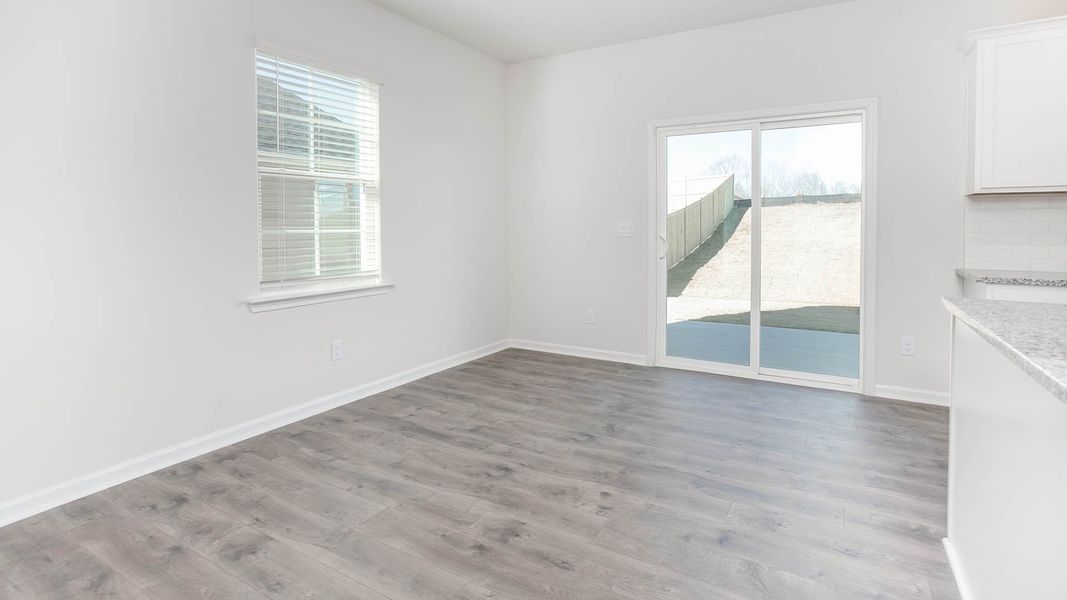 Spacious, unfurnished interior of a new home in Bryson Park, Lexington (Image 16).