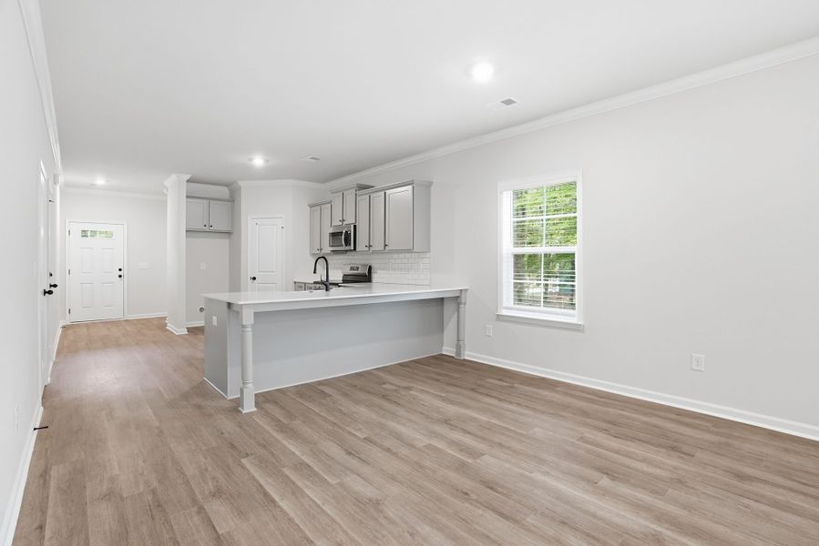 Spacious, unfurnished interior of a new home in Broadway Lake, Anderson (Image 21). Spacious, unfurnished interior of a new home in Broadway Lake, Anderson (Image 21).