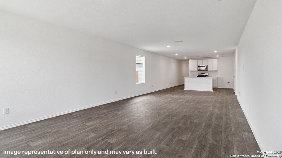 Spacious, unfurnished interior of a new home in Applewood, San Antonio (Image 22).