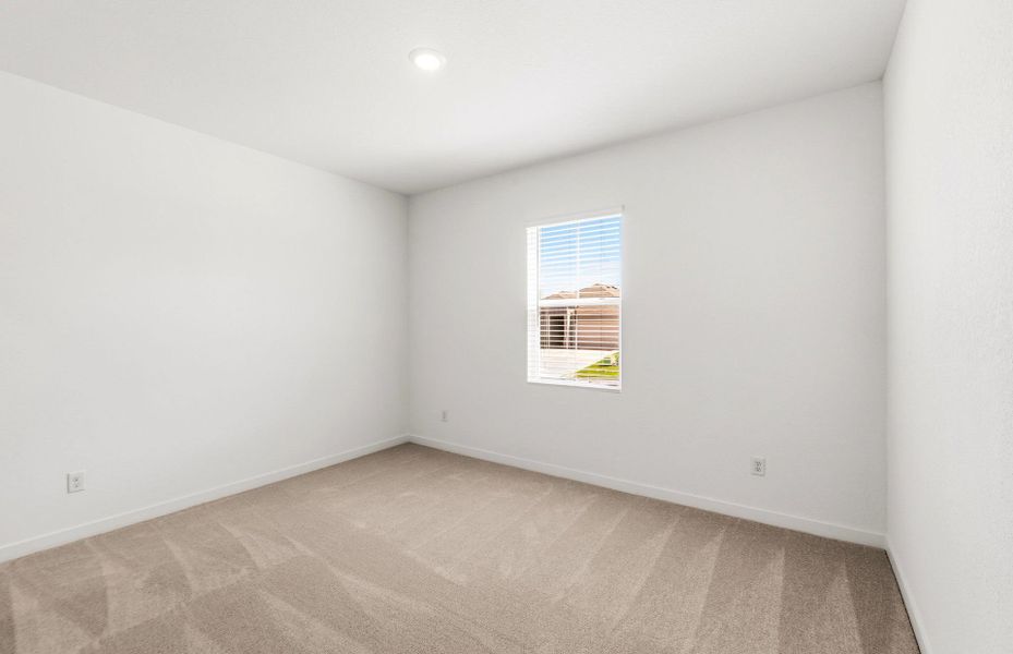 Spacious, unfurnished interior of a new home in Skyview, Belton (Image 33).