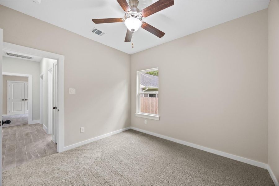 Spacious, unfurnished interior of a new home in , Willis (Image 9).