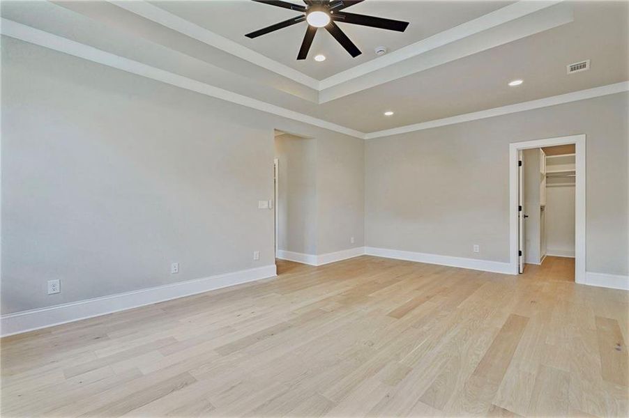 Spacious, unfurnished interior of a new home in , Atlanta (Image 41).