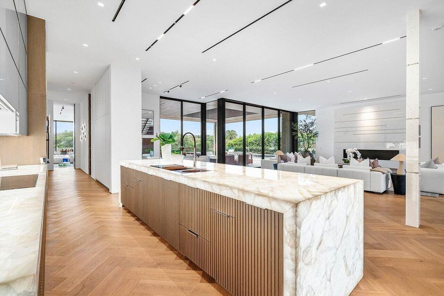 015-126SpinnakerLane-Jupiter-FL-33477-SM