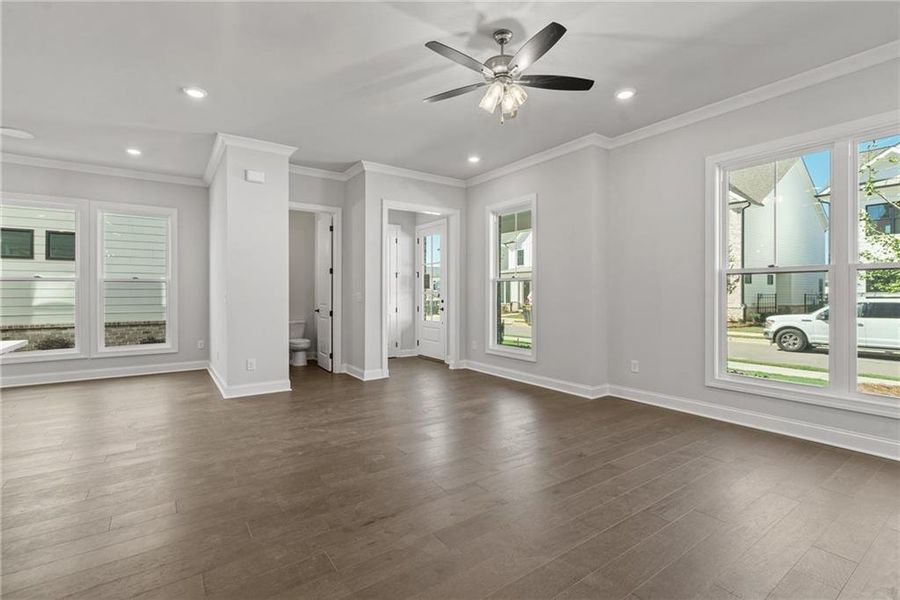 Spacious, unfurnished interior of a new home in Waterhaven, Cumming (Image 12).