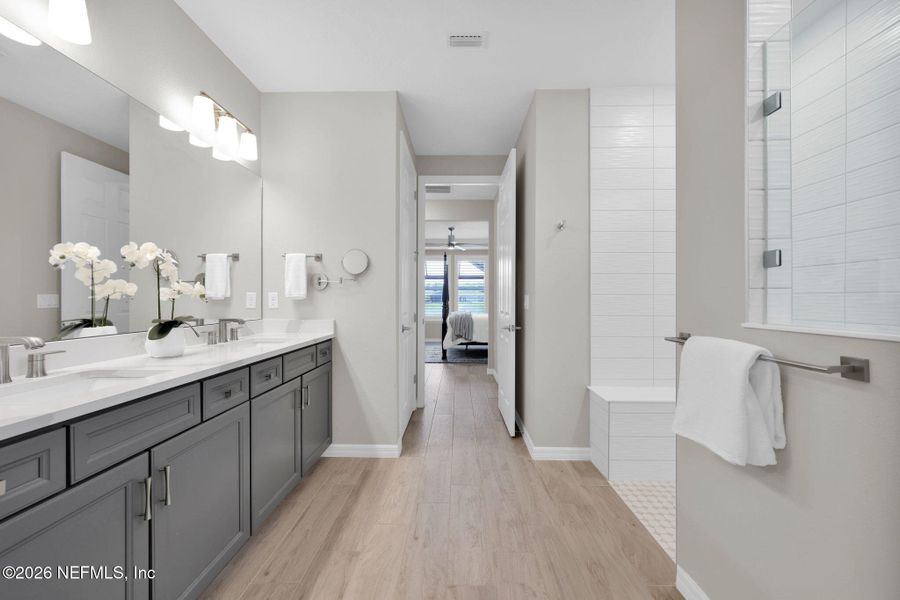 Furnished interior view inside a new home in , Ponte Vedra (Image 57).