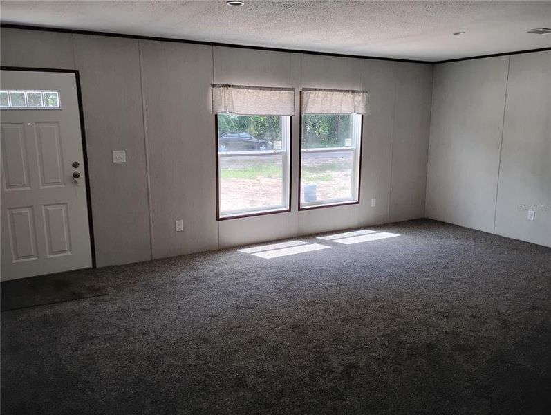 Spacious, unfurnished interior of a new home in , Ocklawaha (Image 9). Spacious, unfurnished interior of a new home in , Ocklawaha (Image 9).
