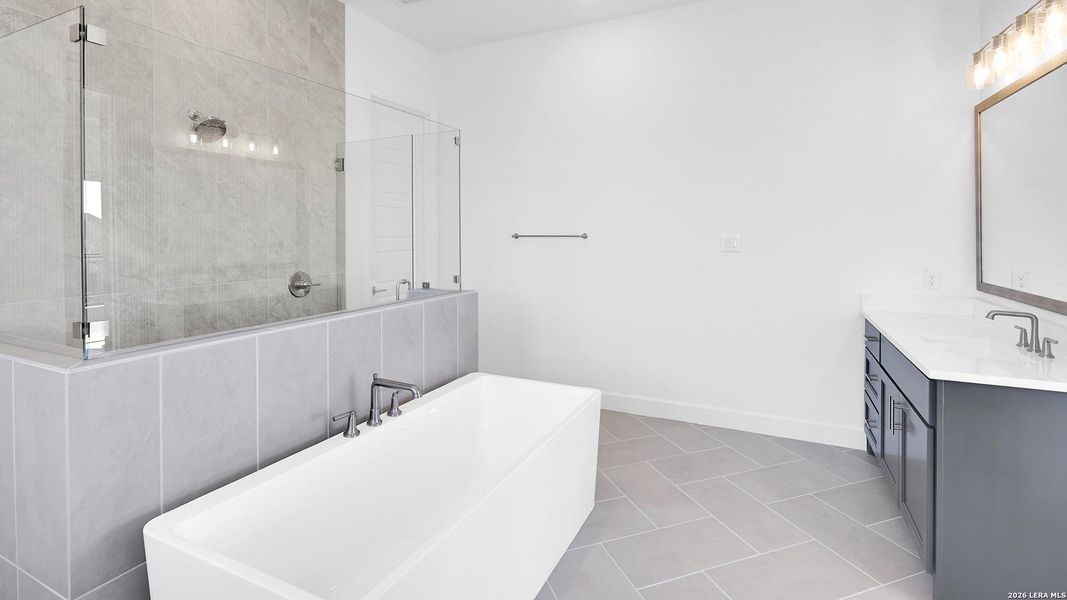 Furnished interior view inside a new home in Johnson Ranch, Bulverde (Image 9).