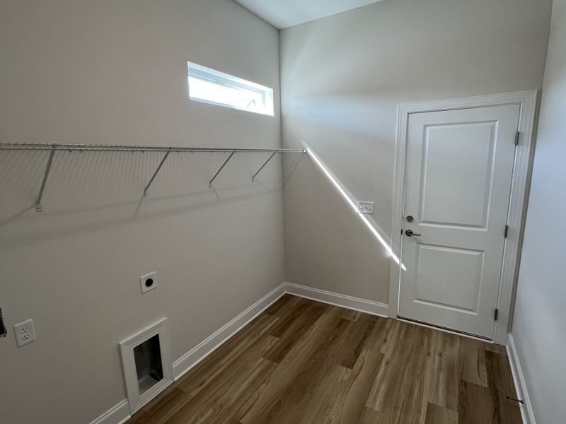 Spacious, unfurnished interior of a new home in Heritage Walk, Chattanooga (Image 17).