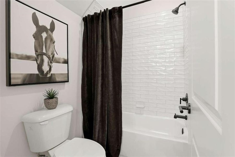 Furnished interior view inside a new home in , Newnan (Image 55).