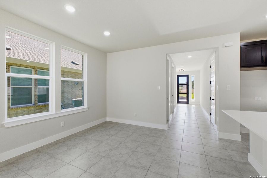 Spacious, unfurnished interior of a new home in Crown Ridge Manor, San Antonio (Image 12).