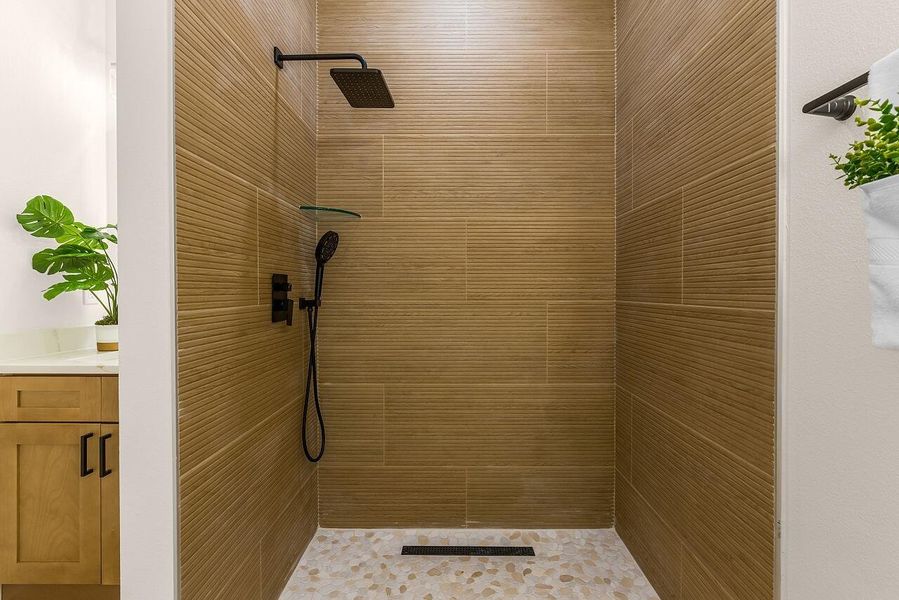 8646-100th-Ave-HigMedia-027-1280