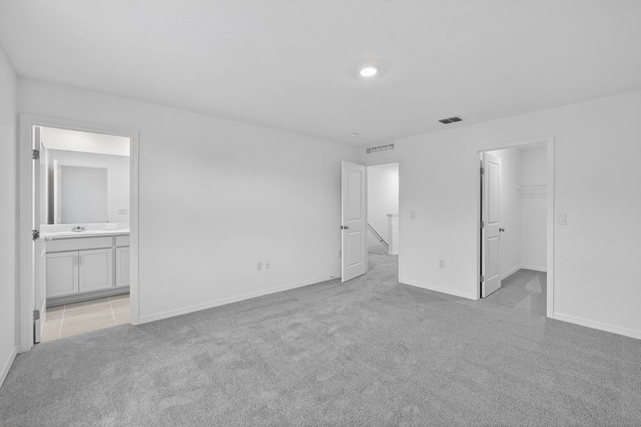 Spacious, unfurnished interior of a new home in Firethorn, Parrish (Image 13). Spacious, unfurnished interior of a new home in Firethorn, Parrish (Image 13).