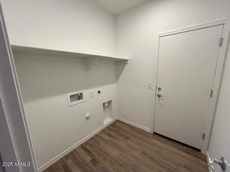 5031 N 88TH Avenue - Ready Now