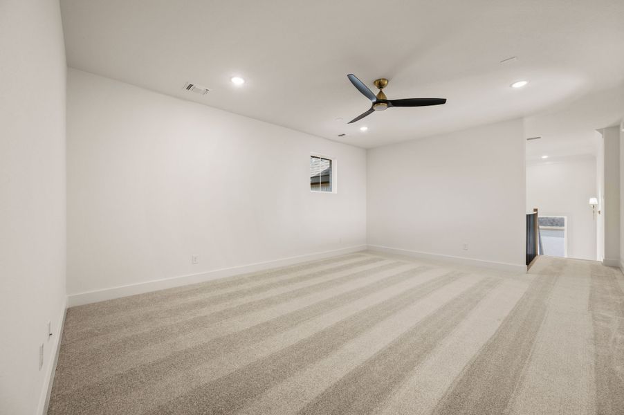 Spacious, unfurnished interior of a new home in NorthGlen, Haslet (Image 40). Spacious, unfurnished interior of a new home in NorthGlen, Haslet (Image 40).