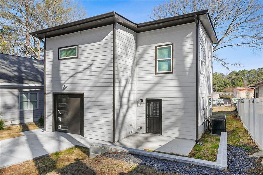 Exterior details and patio area of a home in , Atlanta (Image 28).