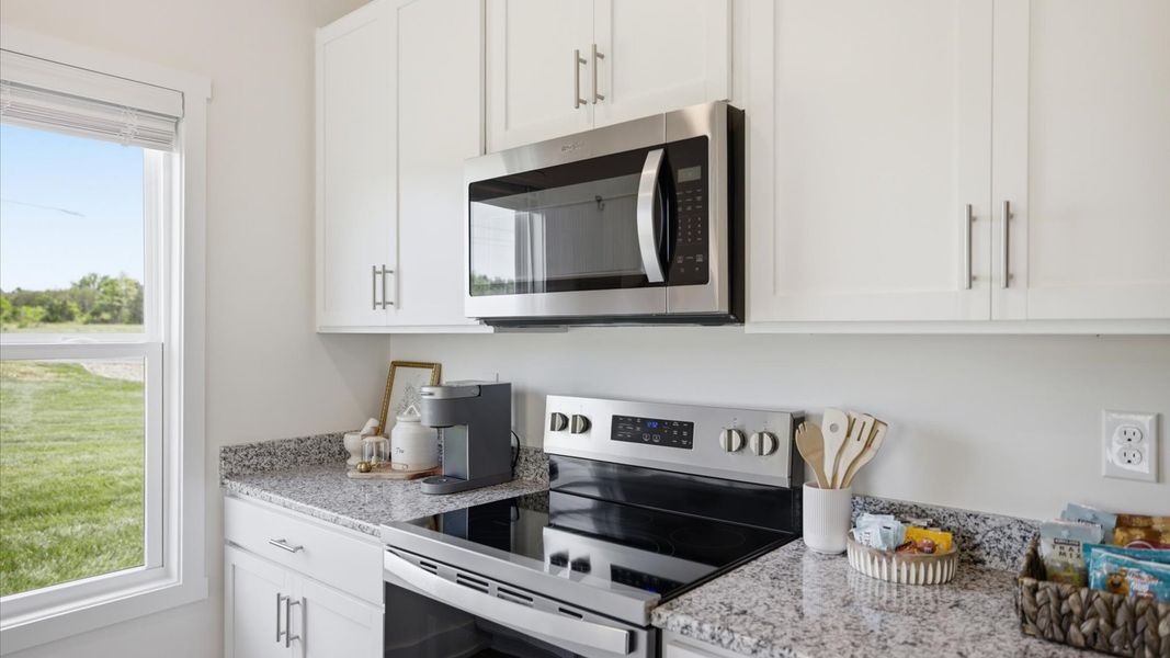Furnished interior view inside a new home in Macon Townhomes, Seymour (Image 7).