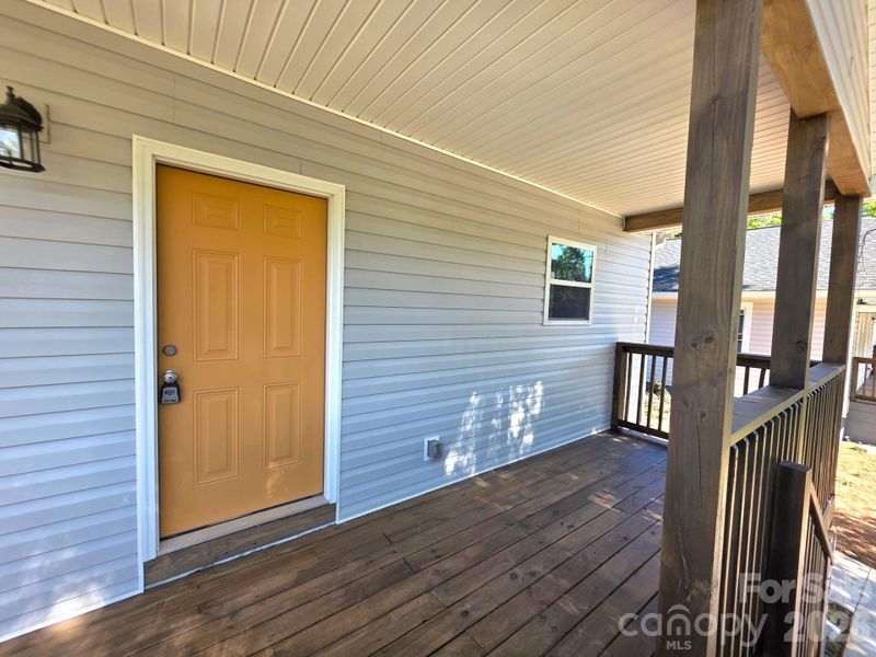 Exterior details and patio area of a home in , Statesville (Image 19).