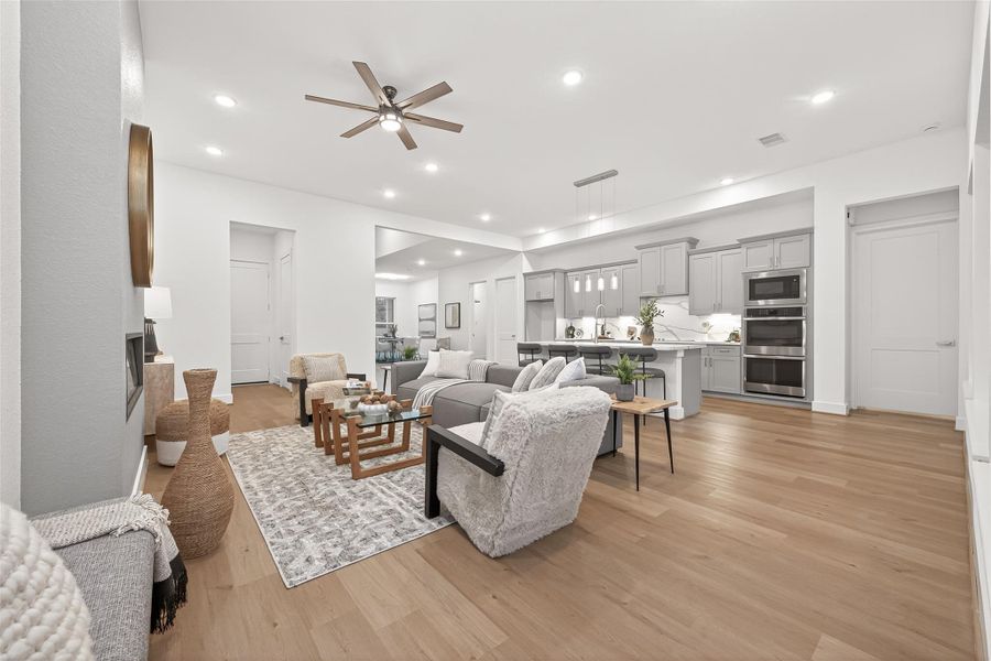 LIVING AREA LIVING AREA