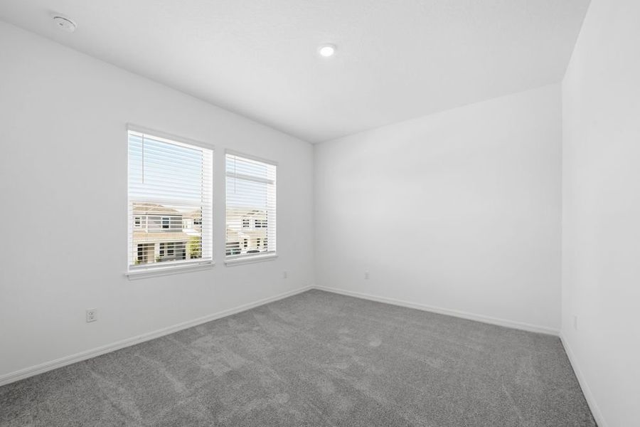 Spacious, unfurnished interior of a new home in Veranda Oaks, Port St. Lucie (Image 34). Spacious, unfurnished interior of a new home in Veranda Oaks, Port St. Lucie (Image 34).