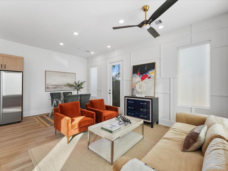 Furnished interior view inside a new home in Jesselton Square at Creekmont, Houston (Image 29). Furnished interior view inside a new home in Jesselton Square at Creekmont, Houston (Image 29).