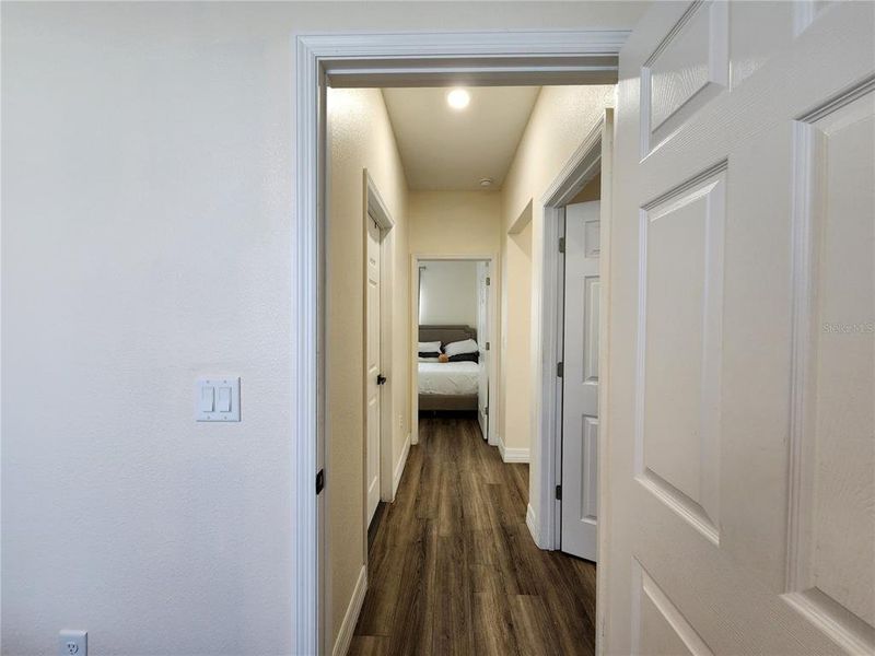 Spacious, unfurnished interior of a new home in , Ocala (Image 23).