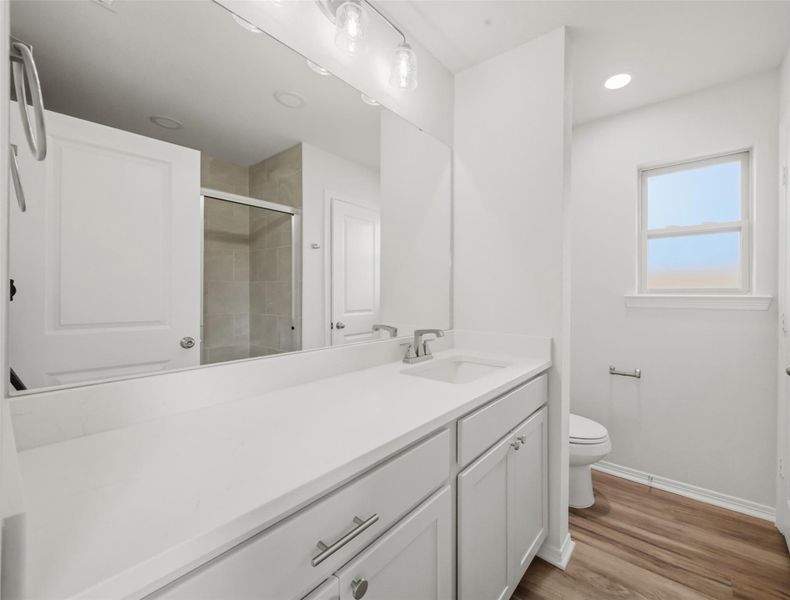 Furnished interior view inside a new home in , Navasota (Image 9).