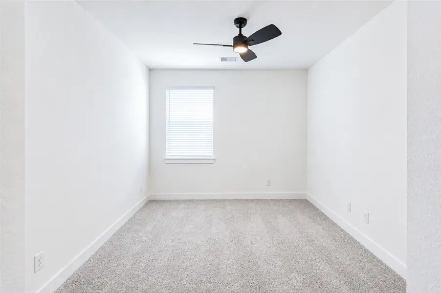 Spacious, unfurnished interior of a new home in , Katy (Image 43).